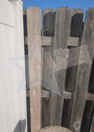 Fence Cleaning Near Freeland, MI