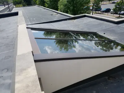 Skylight window washing